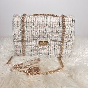 New bag with chain straps